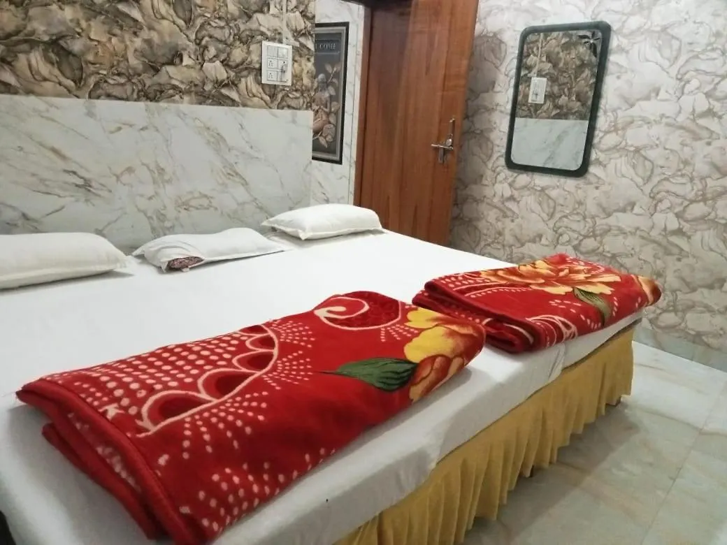 招待所 瓦拉纳西 Shri Bholanath Atithi Bhawan酒店