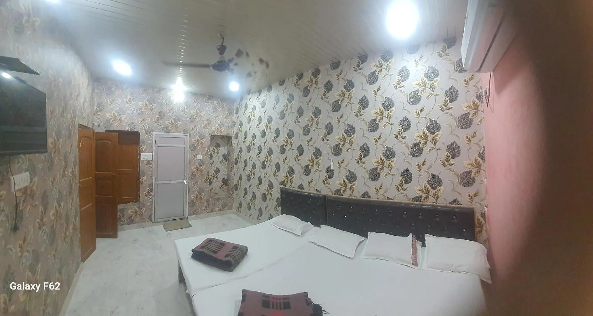 瓦拉纳西 Shri Bholanath Atithi Bhawan酒店